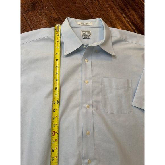 L.L. Bean Other - LL‎ Bean Mens Light Blue Wrinkle Resistant Oxford Shirt Short Sleeve 18 Reg